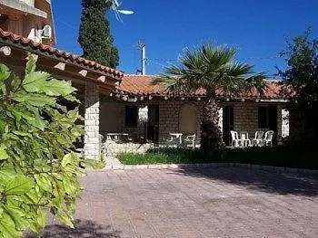Bed & Breakfast Neeton 3*